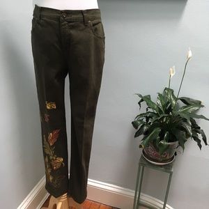 Gloria Vanderbilt Green Jeans w/ Embroidery